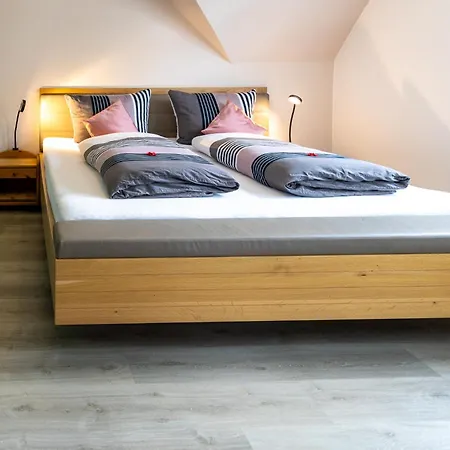 Zum Blauglockenbaum Apartamento *